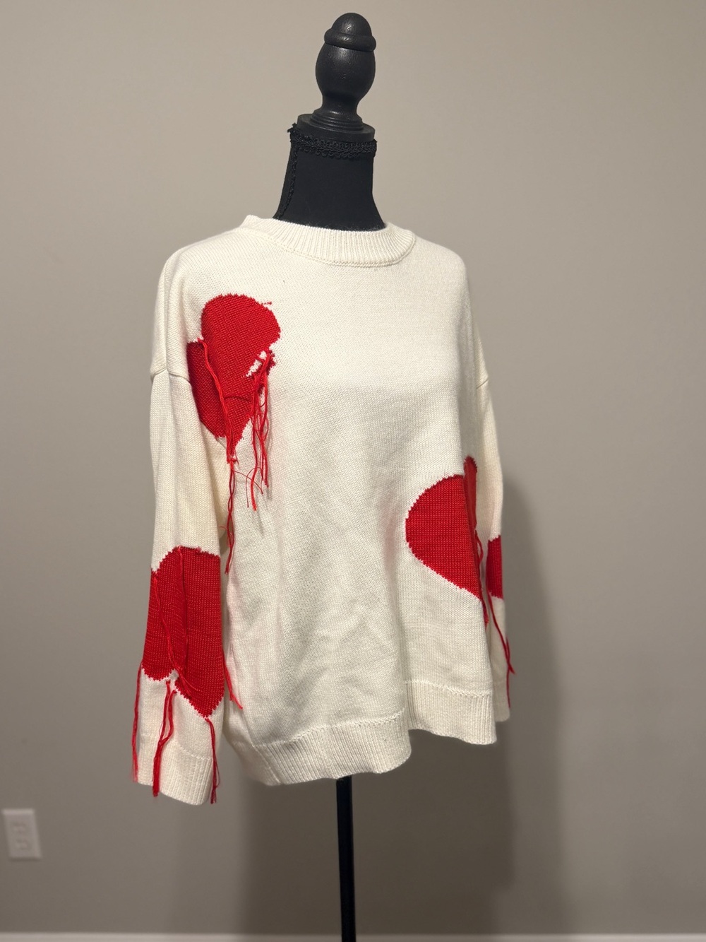 SHEIN Ivory Knit Sweater with Red Heart Accents